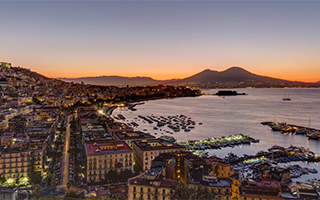 Неаполь – одно из лучших мест для посещения в 2022 году